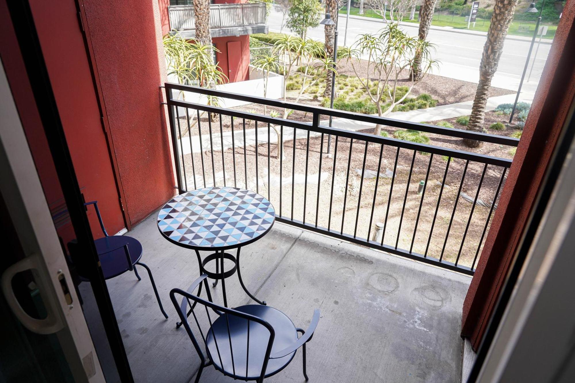 Lux 2 Bedroom In Woodland Hills Los Angeles Kültér fotó